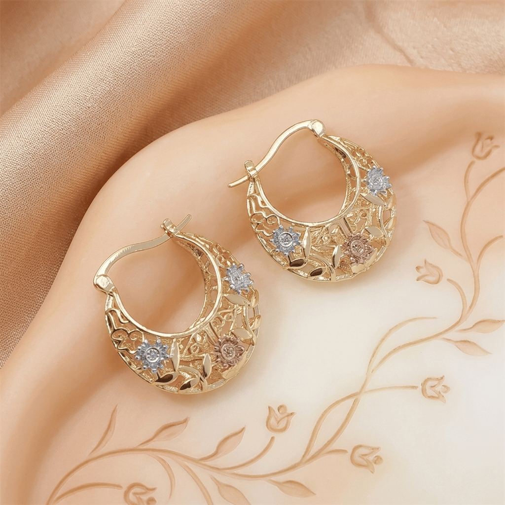 🌸 Vintage 14K Gold Flower Hoop Earrings