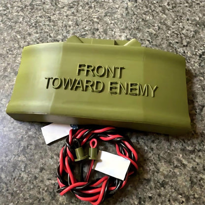 😈 Fake Mine Doorbell Prank Sign – Funny “Front Toward Enemy” No Soliciting Doorbell Cover for Home Entryway & Delivery Driver Reactions